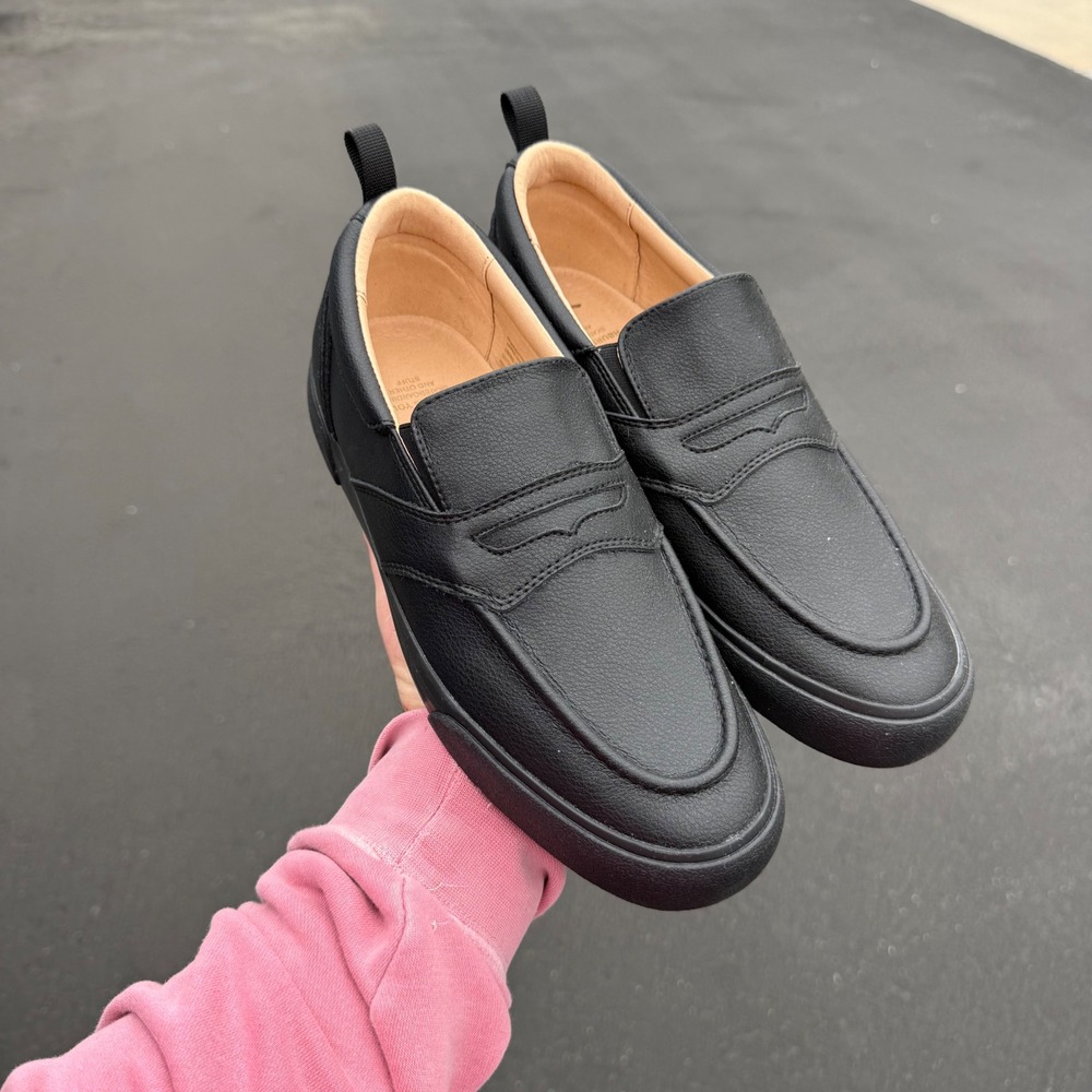Hours Is Yours Cohiba SL30 Mens Black Leather Skate Loafers Shoes Size 9